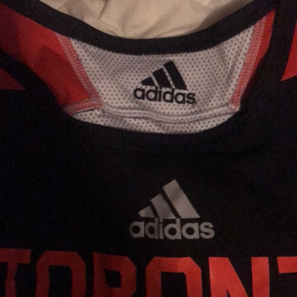 Official Game Worn Toronto Raptors Practice Jersey L+2 Number 21 - Picture 2 of 5